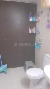 Bathroom Image of 1150 Sq.ft 2.5 BHK Apartment / Flat for rent in Saviour Street, Crossings Republik Ghaziabad for Rs. 16500