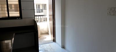 Kitchen Image of 1210 Sq.ft 3 BHK Apartment / Flat for rent in Shivalik Shivanta, Mahajan Nagar Nashik for Rs. 18000