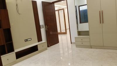 Bedroom Image of 2400 Sq.ft 4 BHK Builder Floor for rent in Indirapuram Ghaziabad for Rs. 72000
