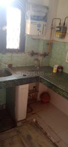 Kitchen Image of 900 Sq.ft 2 BHK Apartment / Flat for rent in Rajendra Nagar Ghaziabad for Rs. 12000