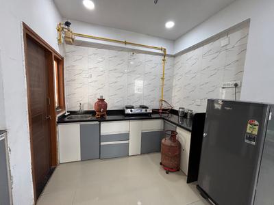Kitchen Image of 1800 Sq.ft 2 BHK Apartment / Flat for rent in Shree Rang Nagar And Mall, Randesan Gandhinagar for Rs. 27000