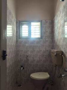 Bathroom Image of 1000 Sq.ft 3 BHK Builder Floor for rent in BTM Layout Bengaluru for Rs. 36000