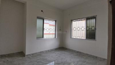 Bedroom Image of 810 Sq.ft 2 BHK Apartment / Flat for sale in Behala Kolkata for Rs. 3000000