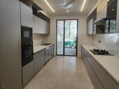 Kitchen Image of 4500 Sq.ft 4 BHK Builder Floor for sale in DLF Phase 1 Gurgaon for Rs. 76000000