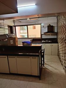Kitchen Image of 1800 Sq.ft 4 BHK Apartment / Flat for sale in Khar West Mumbai for Rs. 88000000