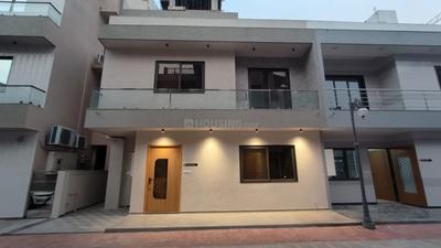 Image of 1102 Sq.ft 4 BHK Independent House for rent in Sargasan, Gandhinagar for Rs. 40000