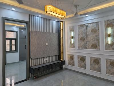 Living Room Image of 900 Sq.ft 3 BHK Apartment / Flat for sale in Vikram Builder Floors by Vikram Properties And Builder, Dwarka Mor New Delhi for Rs. 5700000