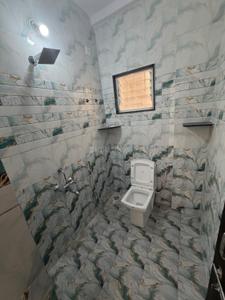 Bathroom Image of 860 Sq.ft 1 BHK Builder Floor for rent in Fursungi Pune for Rs. 8500