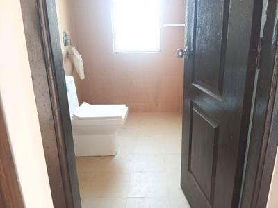 Common Bathroom Image of 1310 Sq.ft 2 BHK Apartment / Flat for sale in ILD Grand, Sector 37C Gurgaon for Rs. 13600000