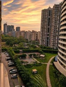 Image of 3700 Sq.ft 4 BHK Apartment / Flat for rent in Mahagun Maestro, Sector 50, Noida for Rs. 100000