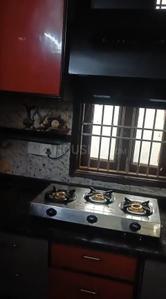 Kitchen Image of 600 Sq.ft 2 BHK Builder Floor for rent in Sector 3 Rohini New Delhi for Rs. 30000