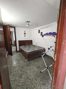 Bedroom Image of 600 Sq.ft 1 BHK Builder Floor for rent in East Of Kailash New Delhi for Rs. 27000