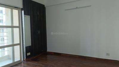 Bedroom Image of 900 Sq.ft 2 BHK Apartment / Flat for sale in Paras Tierea, Sector 137 Noida for Rs. 8000000