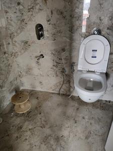 Common Bathroom Image of 400 Sq.ft 1 BHK Apartment / Flat for rent in Skicon Skicity Symphony, Bhandup West Mumbai for Rs. 25000