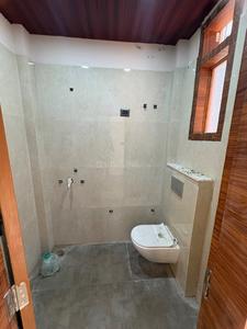 Bathroom Image of 1450 Sq.ft 3 BHK Builder Floor for sale in Indirapuram Ghaziabad for Rs. 9500000