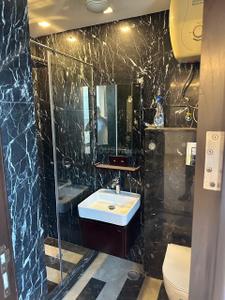 Bathroom Image of 2700 Sq.ft 4 BHK Builder Floor for rent in New Friends Colony New Delhi for Rs. 200000