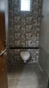 Bathroom Image of 1600 Sq.ft 3 BHK Apartment / Flat for rent in Omkar Nagar Nagpur for Rs. 23000