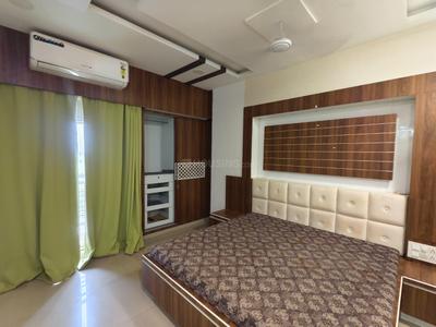 Bedroom Image of 1100 Sq.ft 2 BHK Apartment / Flat for rent in New Alkapuri Vadodara for Rs. 22000