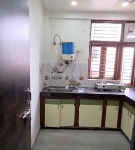 Kitchen Image of 300 Sq.ft 1 BHK Apartment / Flat for rent in Adarsh Nagar Jaipur for Rs. 20000
