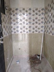 Common Bathroom Two Image of 1100 Sq.ft 2 BHK Apartment / Flat for sale in Shalimar Garden Ghaziabad for Rs. 5400000