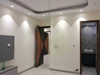 Bedroom Image of 1300 Sq.ft 3 BHK Apartment / Flat for rent in Ekta Apartments, Paschim Vihar New Delhi for Rs. 40000