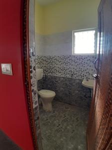 Bathroom Image of 500 Sq.ft 1 RK Independent House for rent in Bommanahalli Bengaluru for Rs. 15000