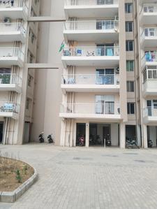 Image of 341 Sq.ft 1 BHK Apartment / Flat for sale in Shree Green Court, Sector 90, Gurgaon for Rs. 4300000