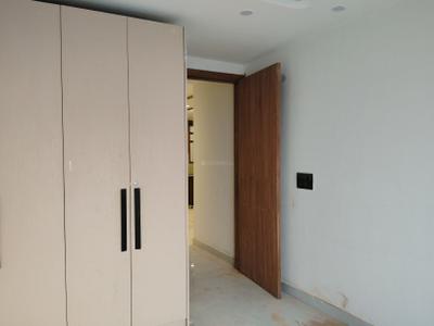 Bedroom Image of 1350 Sq.ft 3 BHK Apartment / Flat for sale in Satbari New Delhi for Rs. 13000000