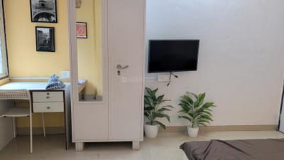 Bedroom Image of 350 Sq.ft 1 RK Apartment / Flat for rent in Popular Heights 2, Koregaon Park Pune for Rs. 25500
