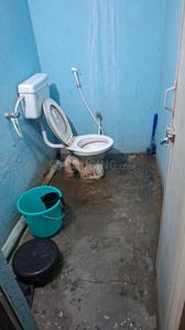 Bathroom Image of 300 Sq.ft 1 RK Independent House for rent in Poonamallee Chennai for Rs. 6000