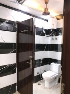 Common Bathroom Two Image of 2400 Sq.ft 4 BHK Apartment / Flat for sale in CGHS Guru Apartments, Sector 6 Dwarka New Delhi for Rs. 35800000