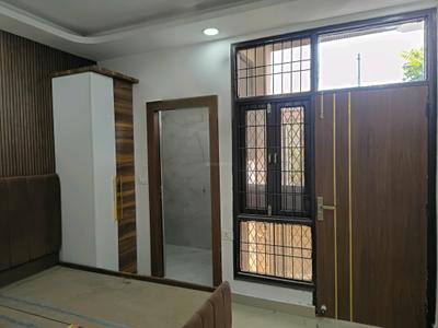Bedroom Image of 1250 Sq.ft 2 BHK Builder Floor for sale in Indirapuram Ghaziabad for Rs. 7000000