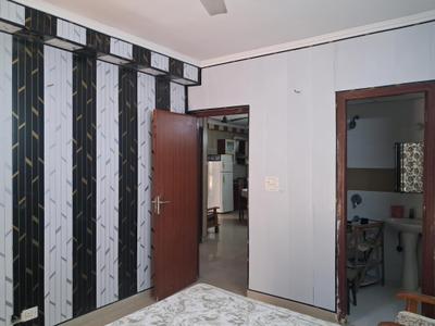 Bedroom Image of 1750 Sq.ft 3 BHK Apartment / Flat for sale in Sector 137 Noida for Rs. 18500000
