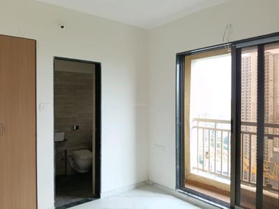 Bedroom Image of 800 Sq.ft 2 BHK Apartment / Flat for rent in Kasarvadavali Thane for Rs. 24000