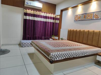 Bedroom Image of 1890 Sq.ft 3 BHK Apartment / Flat for sale in Krishna Dharti Saket Height, Gota Ahmedabad for Rs. 12700000