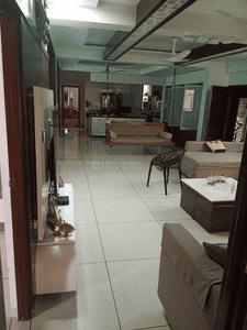 Image of 3600 Sq.ft 4 BHK Apartment / Flat for sale in Dharmnandan Dwarkesh Greens, Thaltej, Ahmedabad for Rs. 35000000