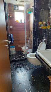 Bathroom Image of 1920 Sq.ft 4 BHK Apartment / Flat for sale in Ekta Legranz, Chembur Mumbai for Rs. 70000000