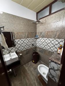 Bathroom Image of 210 Sq.ft 2 BHK Independent House for rent in Sector 22 Chandigarh for Rs. 35000