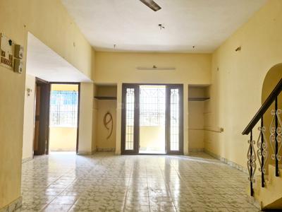 Living Room Image of 1500 Sq.ft 3 BHK Independent House for rent in Valasaravakkam Chennai for Rs. 30000