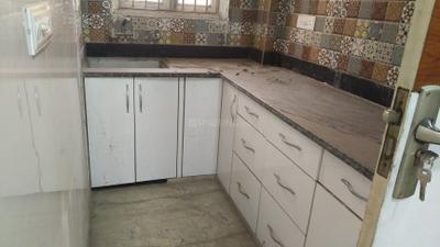 Kitchen Image of 800 Sq.ft 3 BHK Builder Floor for sale in Sector 4 Rohini New Delhi for Rs. 8500000