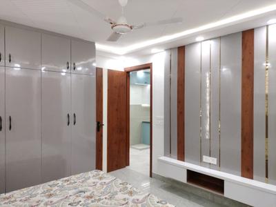 Bedroom Image of 1500 Sq.ft 4 BHK Builder Floor for sale in Suraj Vihar New Delhi for Rs. 14500000