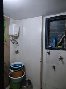 Common Bathroom Image of 770 Sq.ft 1 BHK Apartment / Flat for rent in Shriraam Pushpanjali Residency, Kasarvadavali Thane for Rs. 17853