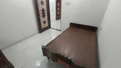 Bedroom Image of 700 Sq.ft 1 BHK Builder Floor for rent in Jahangirabad Surat for Rs. 12500