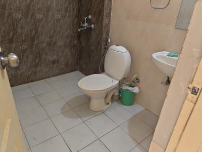Image of 1275 Sq.ft 2 BHK Apartment / Flat for rent in Rohtas Plumeria Homes, Gomti Nagar, Lucknow for Rs. 24000