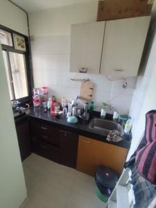 Kitchen Image of 612 Sq.ft 1.5 BHK Apartment / Flat for sale in Borivali West Mumbai for Rs. 15000000