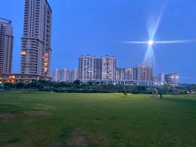 Image of 2250 Sq.ft 3 BHK Apartment / Flat for sale in Antriksh India Grand View, Sector 150, Noida for Rs. 20000000