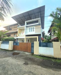 Image of 2000 Sq.ft 4 BHK Independent House for sale in Aluva, Kochi for Rs. 11000000