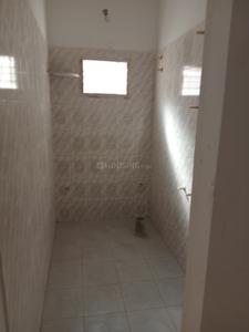 Bathroom Image of 700 Sq.ft 2 BHK Independent House for rent in Pallavaram Chennai for Rs. 16000
