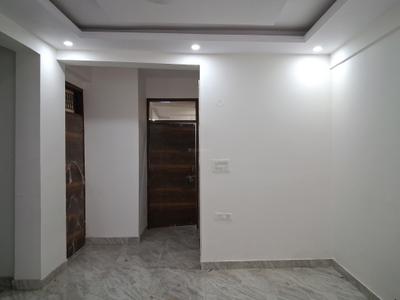 Living Room Image of 1050 Sq.ft 2 BHK Apartment / Flat for sale in Sector 49 Noida for Rs. 4100000