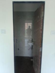 Bathroom Image of 750 Sq.ft 1 BHK Apartment / Flat for sale in Ulwe Navi Mumbai for Rs. 6500000